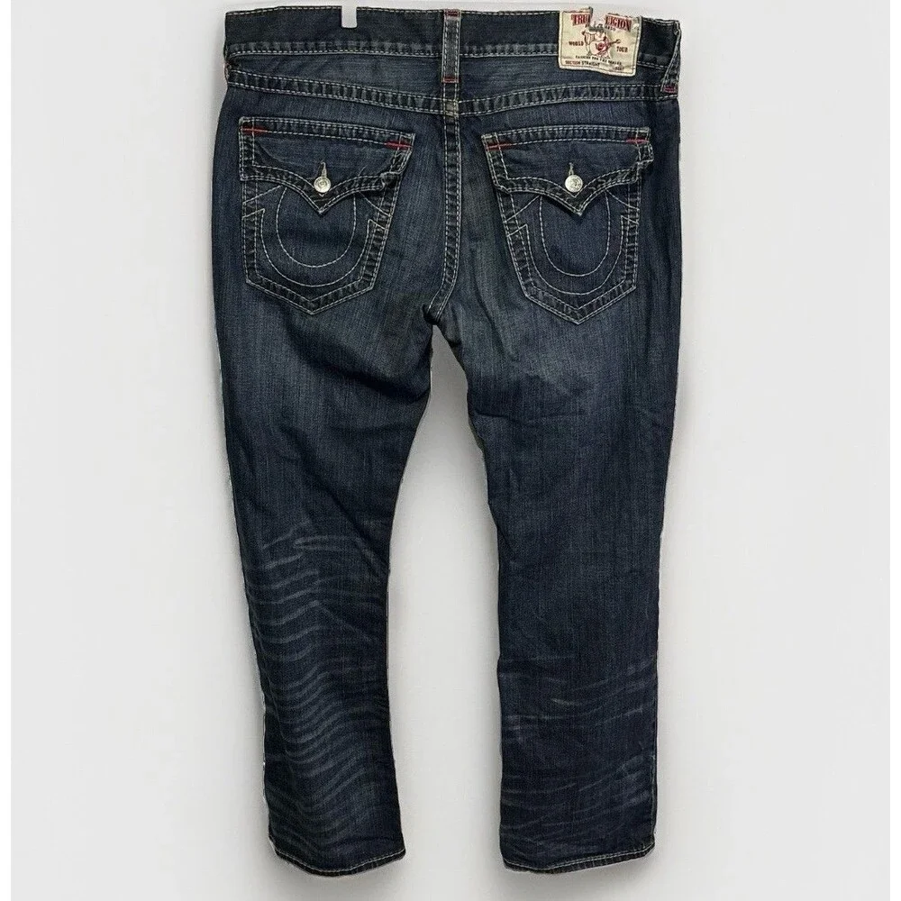 True Religion Straight Jeans Mens 40 x 33 Dark Wash Flap Pockets Big T Earthworm